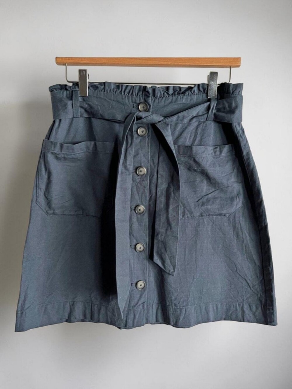 LOFT Slate Blue Button-Front Paperbag Mini Skirt Size 8 NWT